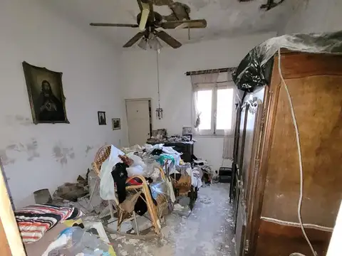 Casa 4 ambientes con 1 baño