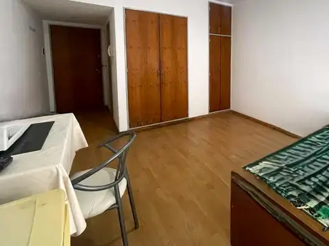 OFICINA EN MICROCENTRO CON KICHINET LISTA PARA INGRESAR