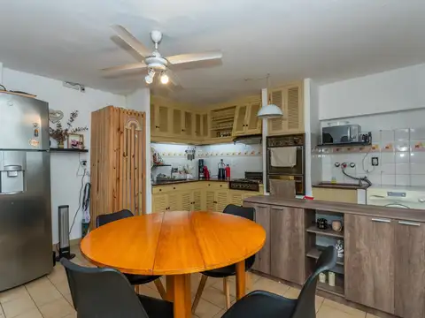Depto Tipo Casa en Venta de 4 dormitorios