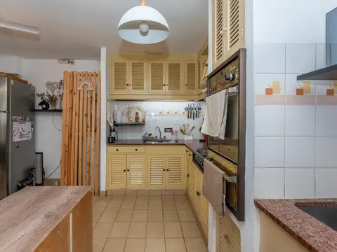 Depto Tipo Casa en Venta de 5 ambientes