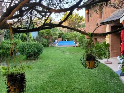 Casa en Venta en Villa Gesell, USD 310.000