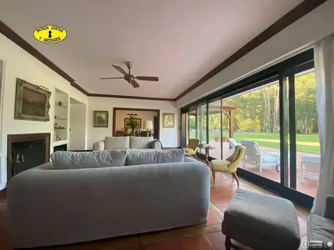 Casa en Alquiler en La Colina Villa de Campo, USD 3.000