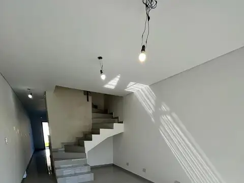 Depto Tipo Casa en Venta A Estrenar