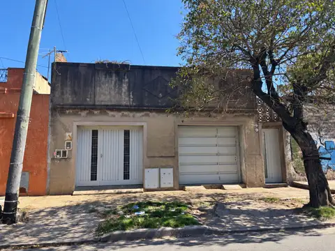 PH 3 AMB CASEROS C/ PATIO Y TERRAZA - APTO CREDITO