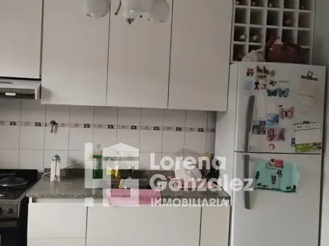 Departamento 4 ambientes con 2 baños