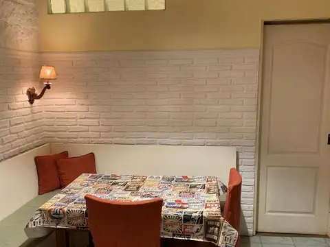 Depto Tipo Casa en Venta 60 años