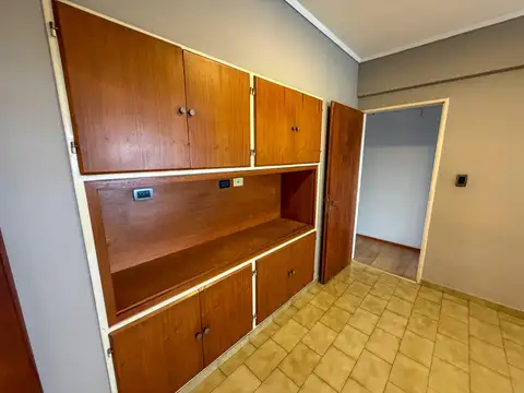 Departamento 6 ambientes con 3 baños