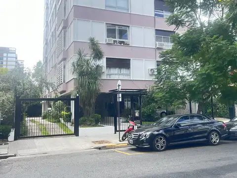 Capitán General Ramón Freire 1800, Piso 9