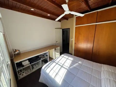VENTA CASA 5 AMB CON JARDIN EN GENERAL RODRIGUEZ