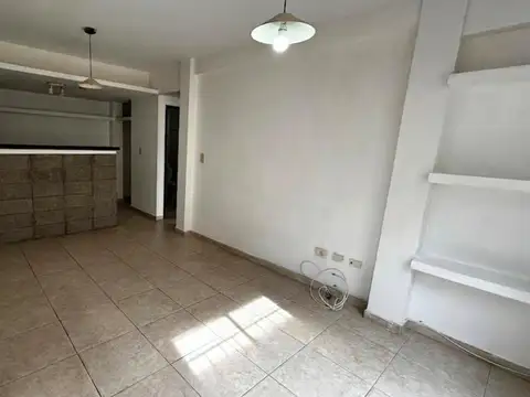 Departamento en Alquiler en Morón Sur, $ 450.000
