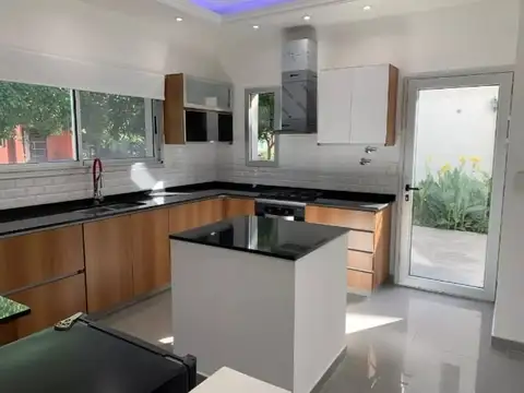 Casa en Venta de 3 dormitorios