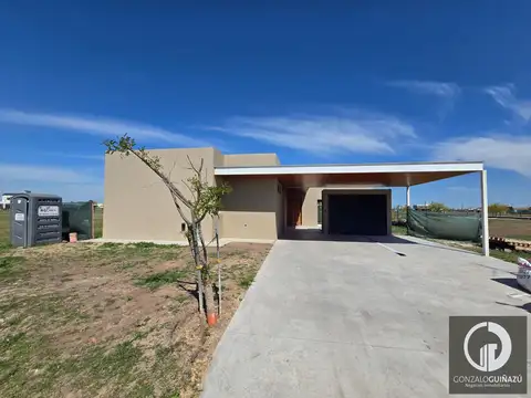 Casa en Countries/B. Cerrado (Funes)