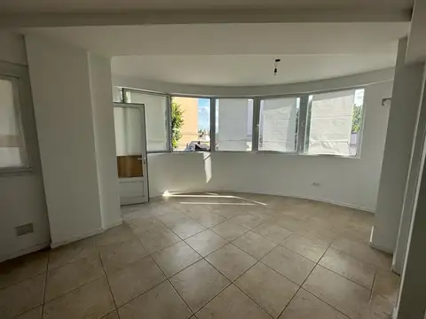 Departamento en Alquiler en Villa Saenz Peña, $ 560.000
