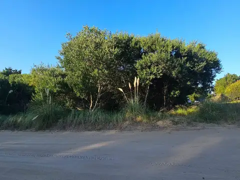 LOTE  EN VENTA RESIDENCIAL I COSTA ESMERALDA