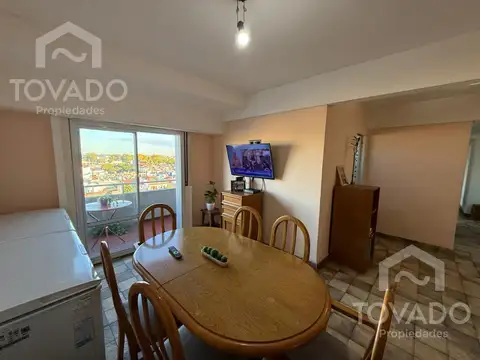 4 Ambientes con balcon corrido en Parque Chacabuco!