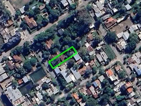 Santiago del Estero e/ Patricios y Lamadrid