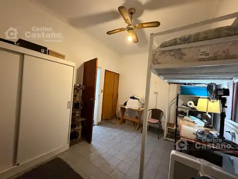 Casa/PH 5 Amb. al Contrafrente, Ideal 2 Familias + 2 Patios