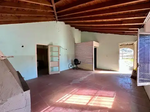 Casa en Venta en Garin, USD 76.000