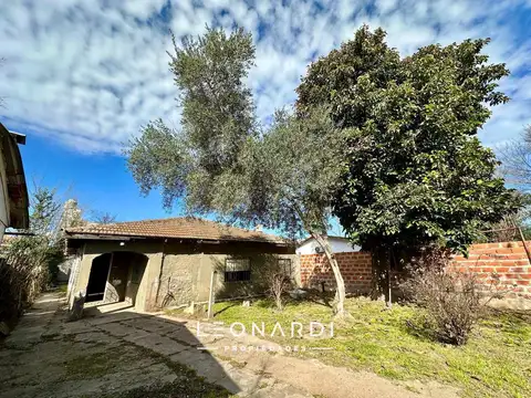 Casa en venta en Garin - ID 5829