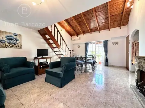 Venta Departamento de 3 ambientes con cochera en Lomas de Zamora Oeste