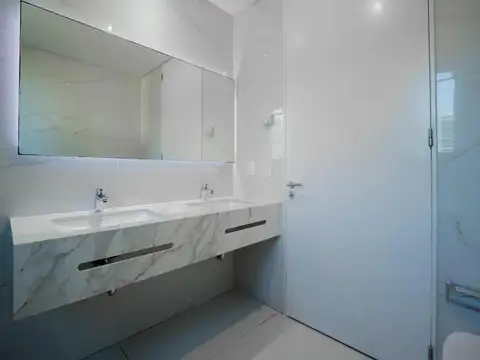 Departamento en Venta al Noreste
