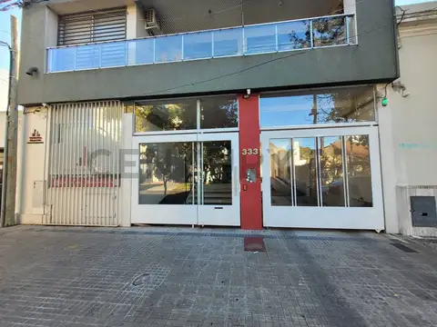 65 Entre 1 y 2 , Piso 0