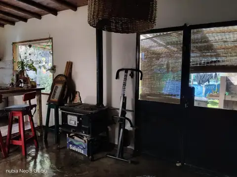 Casa en Venta con 3 cocheras