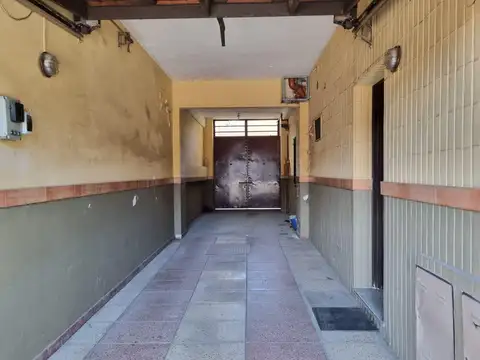 Depósito, Local, Vivienda, Oficinas en venta sobre Av Iturraspe al 1.000, Ruta 8, San Martín