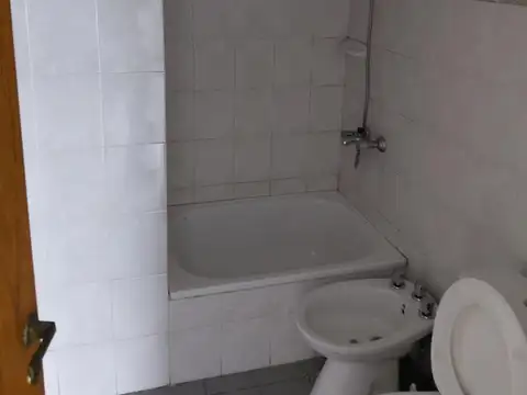 Monoambiente en alquiler 3 entre 46 y 47