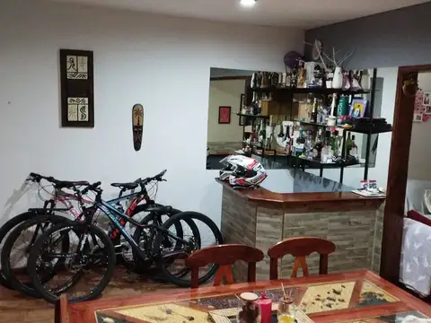 Casa de 4 ambientes en Castelar