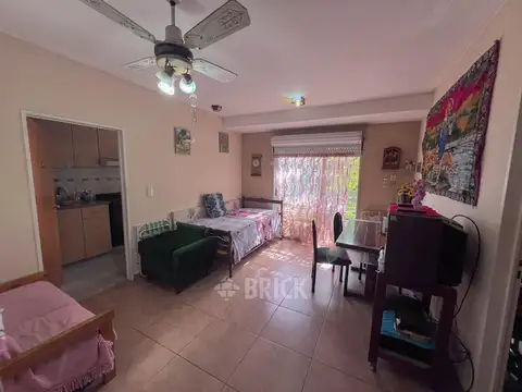 NUEVO (9 AÑOS) PH SEMIP AL FTE Y S/EXP EN CUENCA AL 4400 - BALCON CORRIDO GRAN PATIO TODO SOL