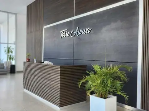 Departamento en venta sobre Libertador con vista al río