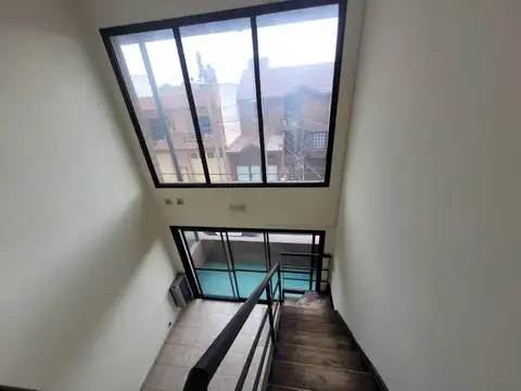 Cruz Varela 625 , Piso 1