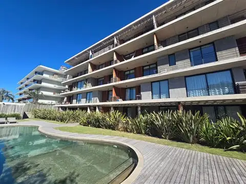 VENTA DEPARTAMENTO MANANTIALES, 3 DOR/3 BAÑOS, TER