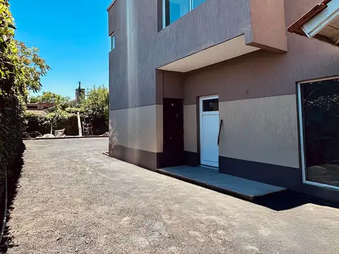 Oficina en Alquiler en Castelar Norte, $ 2.500.000