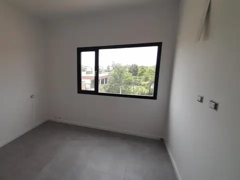 Departamento en Alquiler en Funes, $ 750.000