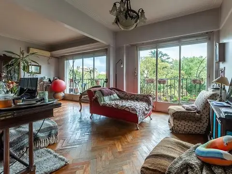 Venta Departamento 3 ambientes con dependencias Semipiso Balcón Parque Rivadavia Caballito