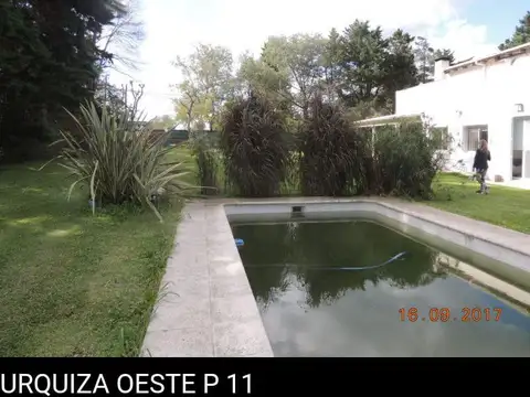 Casa 7 ambientes con 3 baños