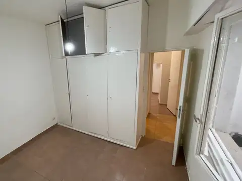 Departamento o PH en Planta Baja con patio 3 ambientes Almagro CABA