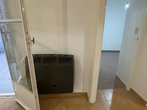 Depto Tipo Casa en Alquiler 40 años