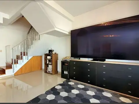 Departamento 4 ambientes con 2 baños