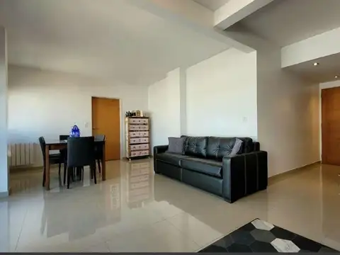 Departamento en Venta con 2 cocheras