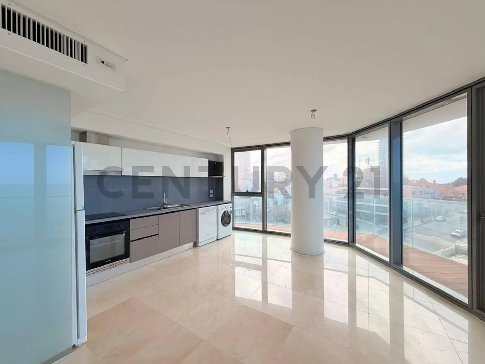 3 ambientes en Maral Explanada – Torre 3 – 105 m² – Vista al mar – Cochera doble y baulera