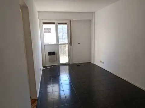 Muy cómodo departamento de dos ambientes - excelente zona !
