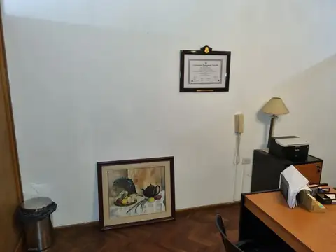 VENDO OFICINA