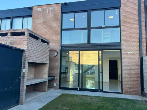 Departamento en Alquiler de 4 ambientes