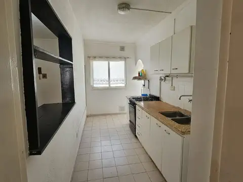 Departamento en Alquiler de 6 ambientes