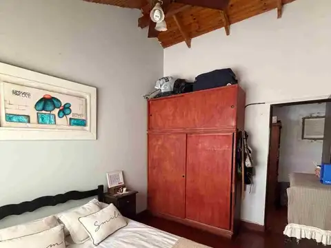 Depto Tipo Casa en Venta con 1 cocheras