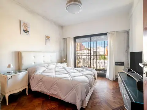 Casa Multifamiliar, Villa Real, CABA