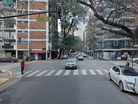 Jeronimo Salguero e/ Güemes y Avenida Santa Fé